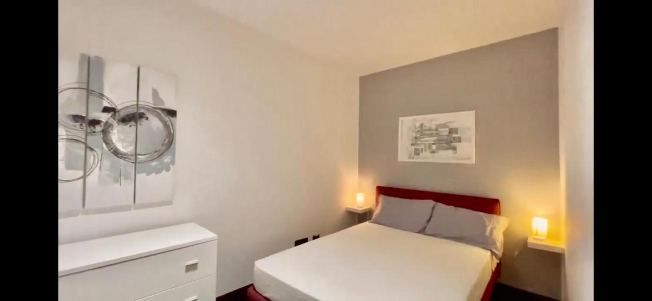 Luxury Home 100 Mq A Stone'S Throw From The Duomo Milano Eksteriør billede